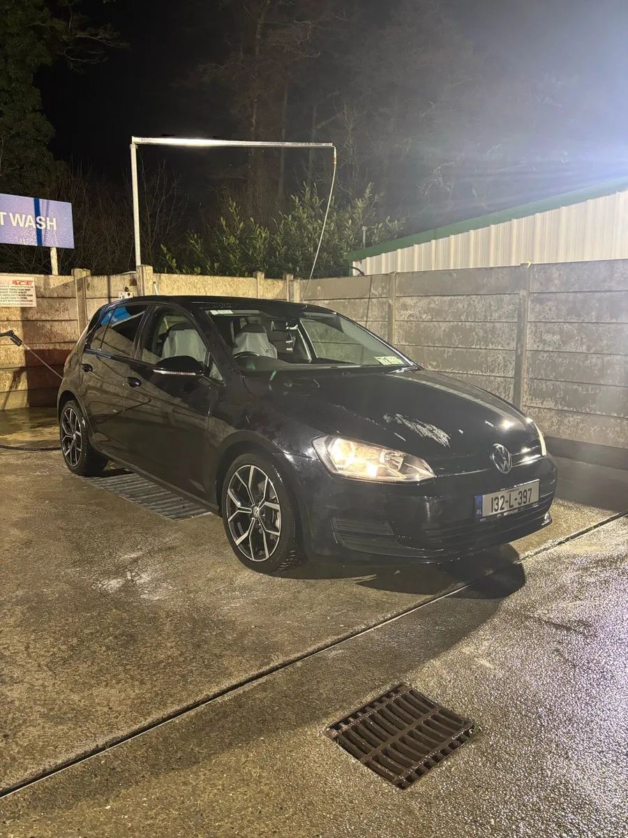 Volkswagen Golf - Image 1