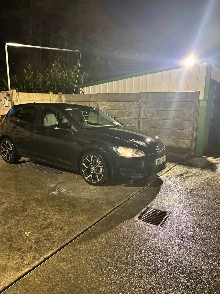 Volkswagen Golf - Image 2