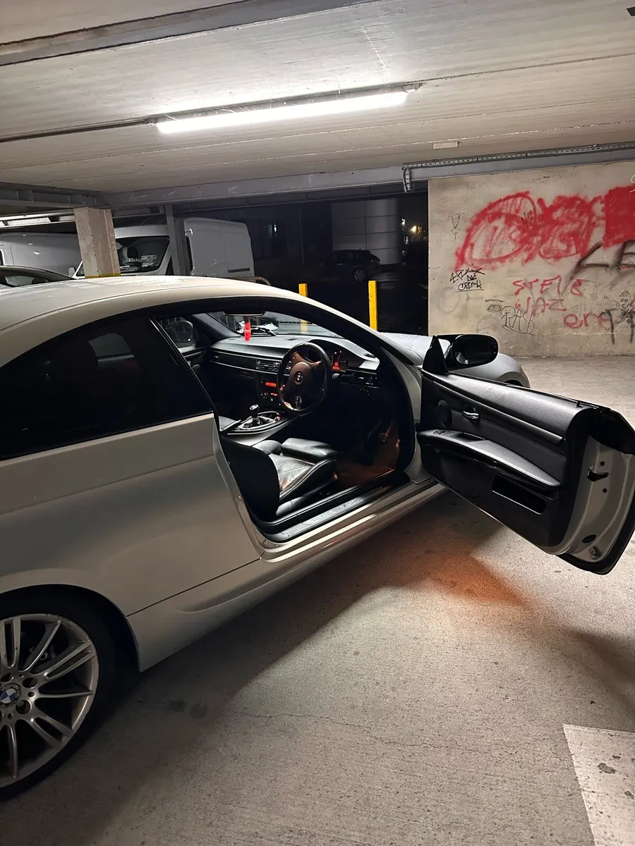 BMW E92 320D fresh nct - Image 3