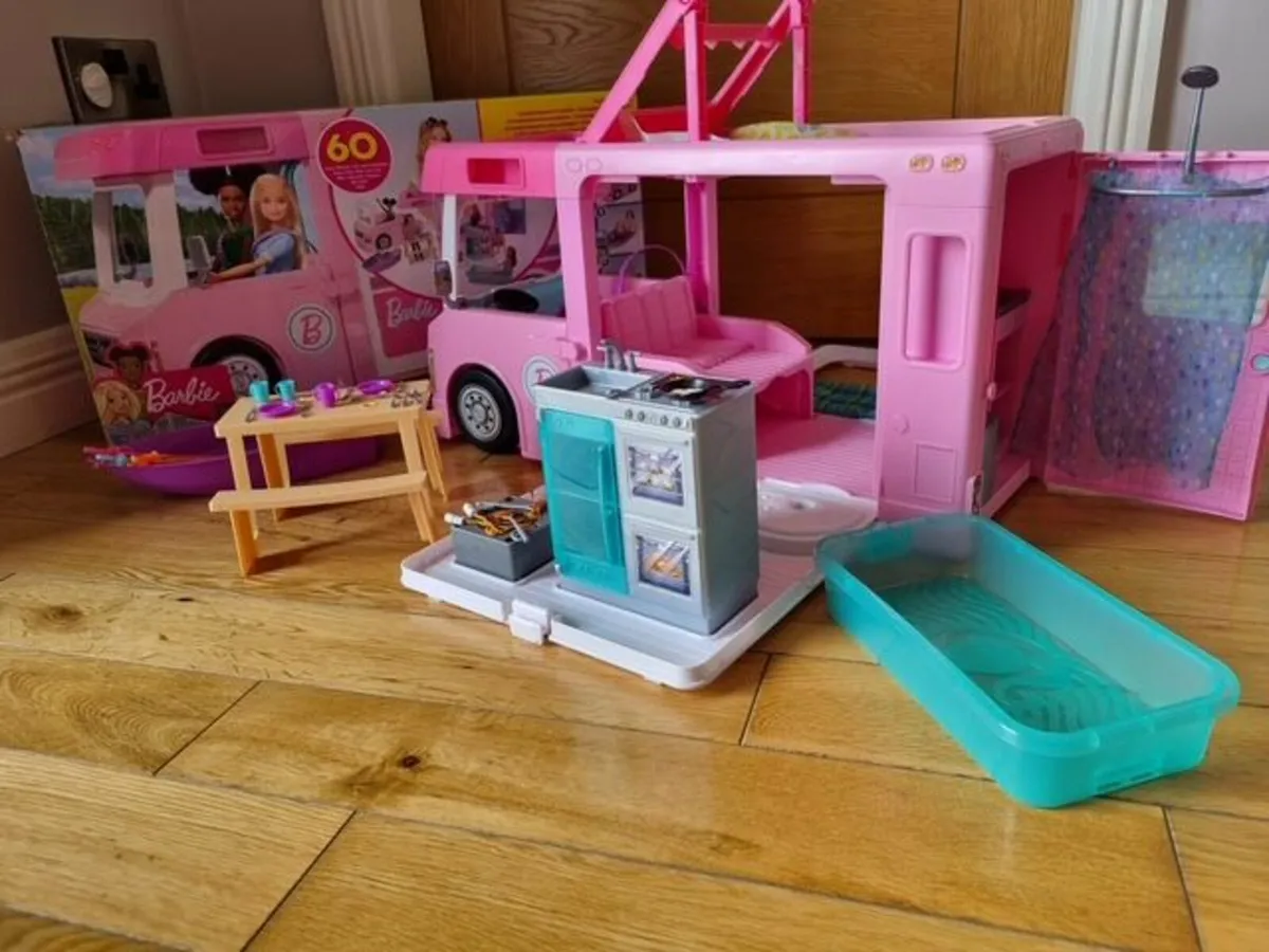 3-1 Barbie DreamCamper, Doll Playset - Image 4