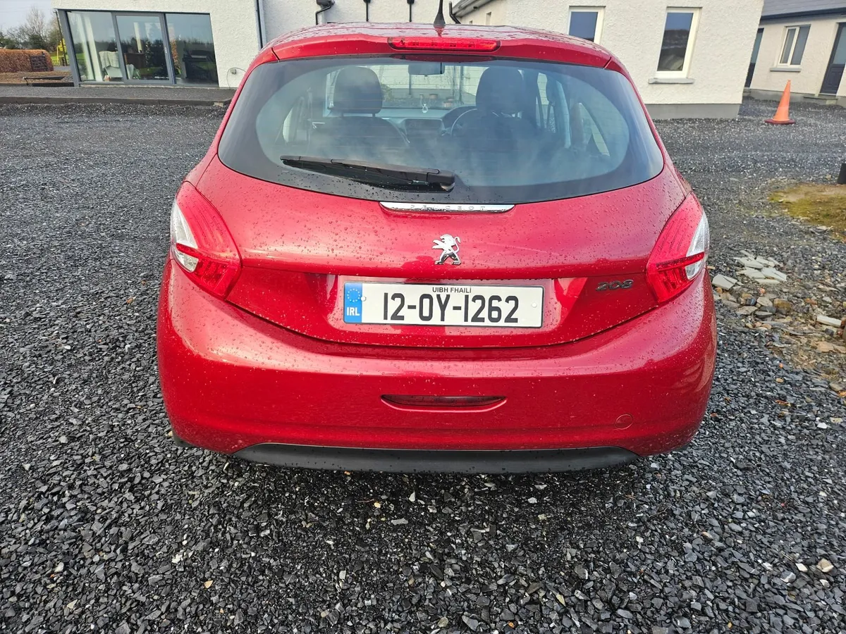Peugeot 208 2012 - Image 4