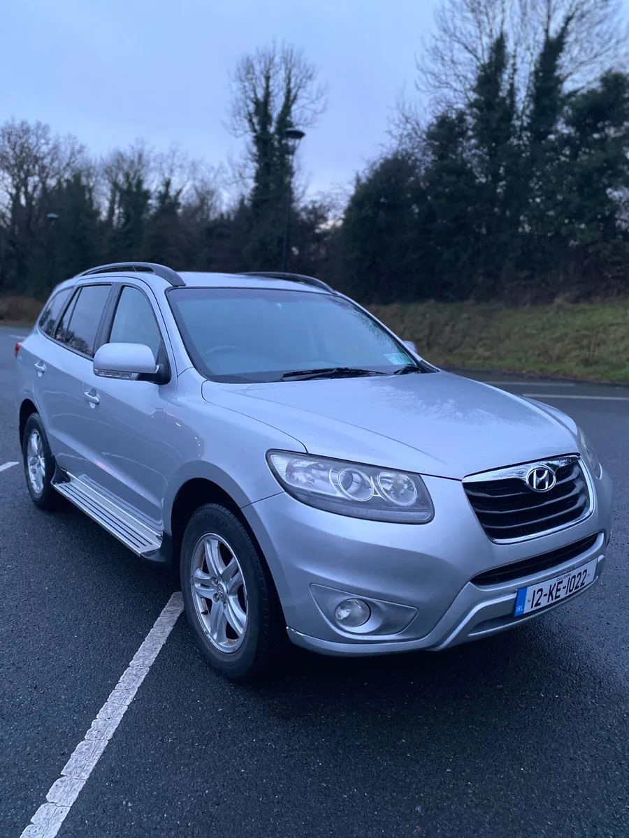 2012 Hyundai Santa Fe 4x4 New Doe 11-26 Tax 05-26 - Image 1