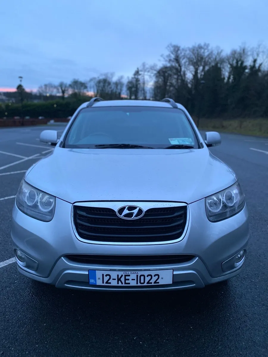 2012 Hyundai Santa Fe 4x4 New Doe 11-26 Tax 05-26 - Image 2