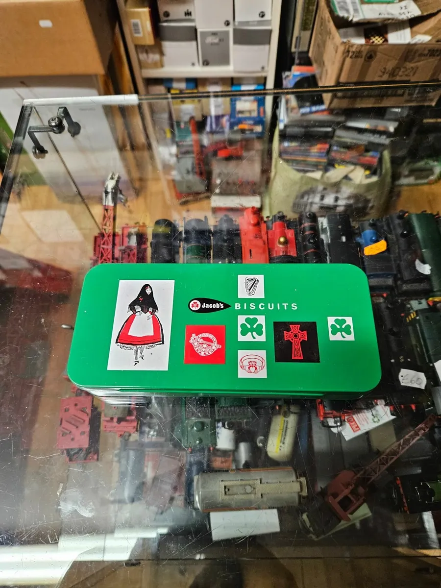 Vintage Jacobs Crackers Tin - Image 2