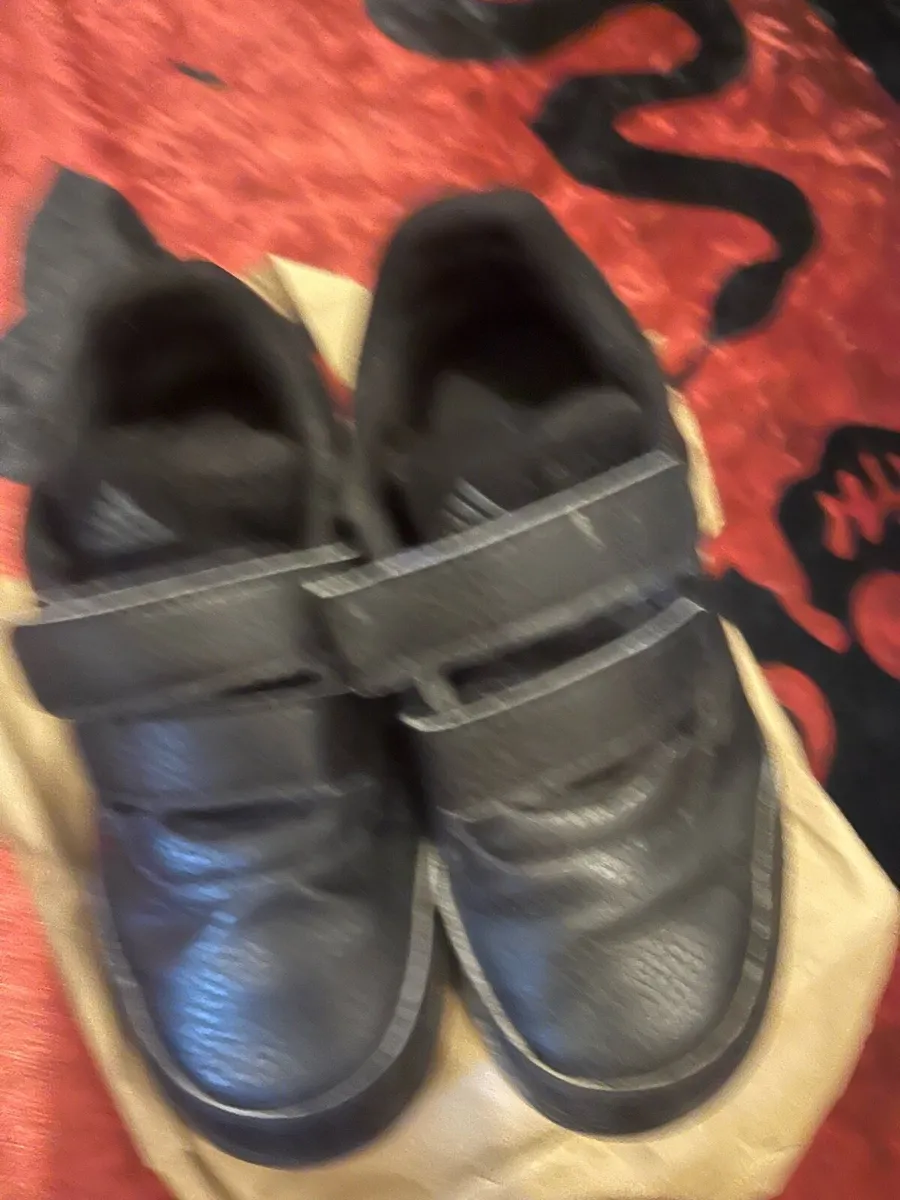 Kids adidas shoes - Image 2