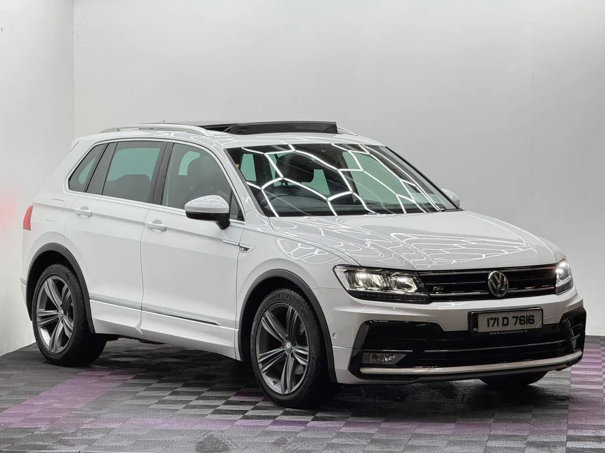 2017 Volkswagen Tiguan R Line, Automatic - Image 1
