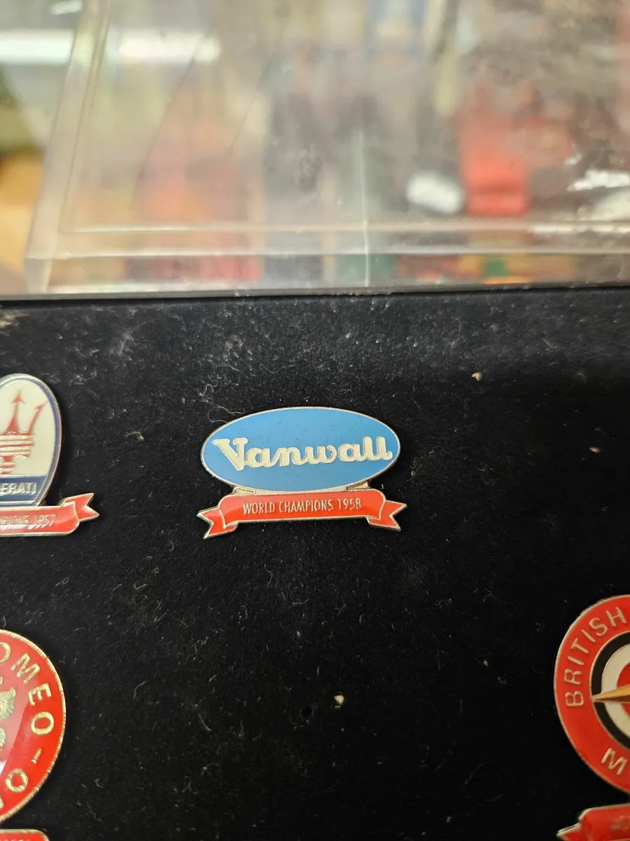 Vintage Car Badges Pins - Image 3