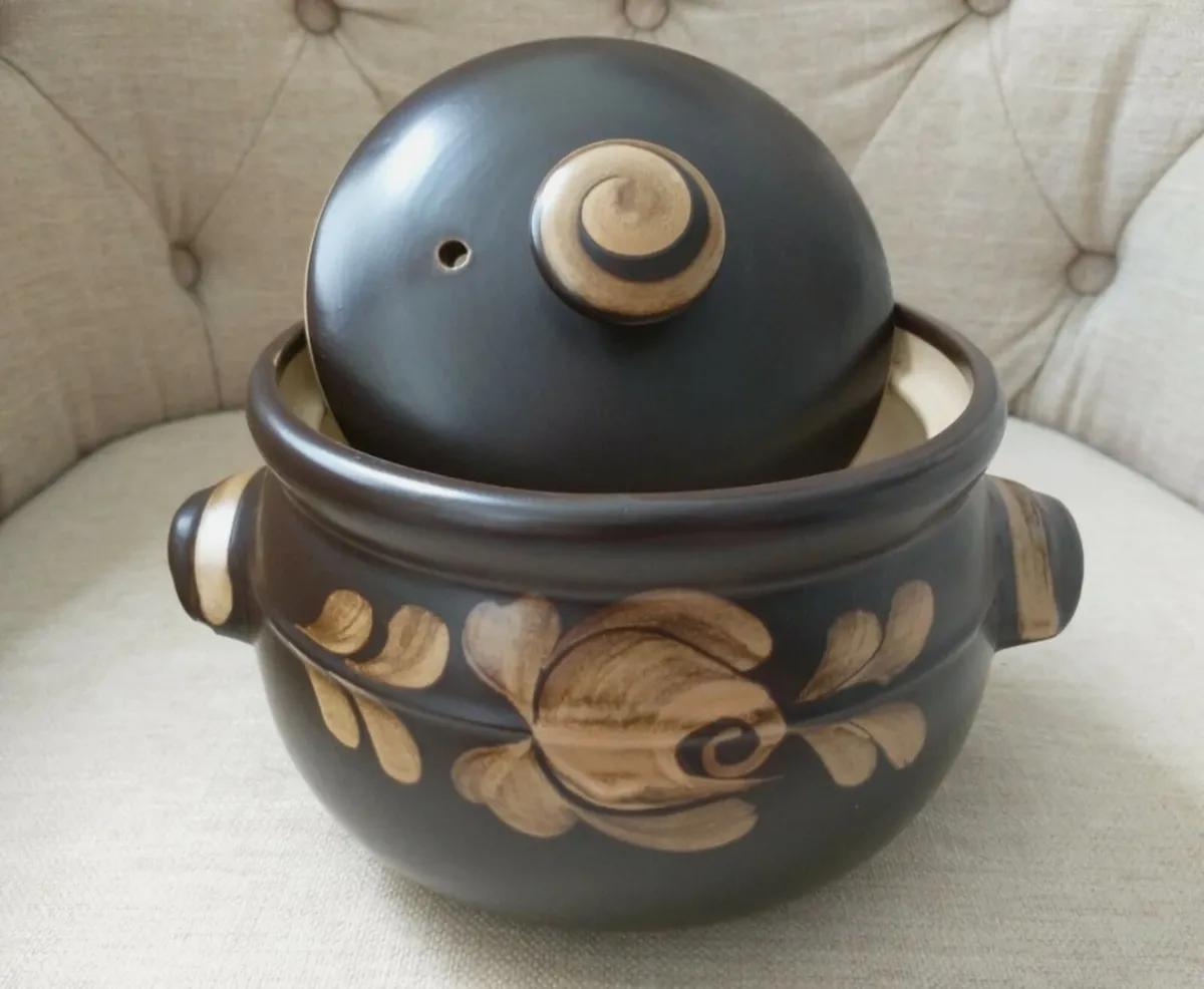 Denby casserole dish - Image 1