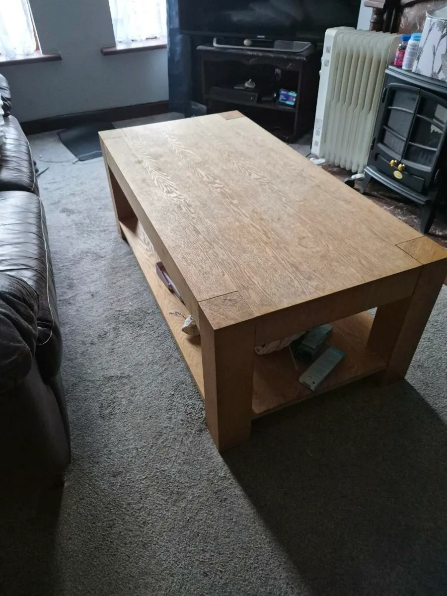 Solid Coffee table - Image 3
