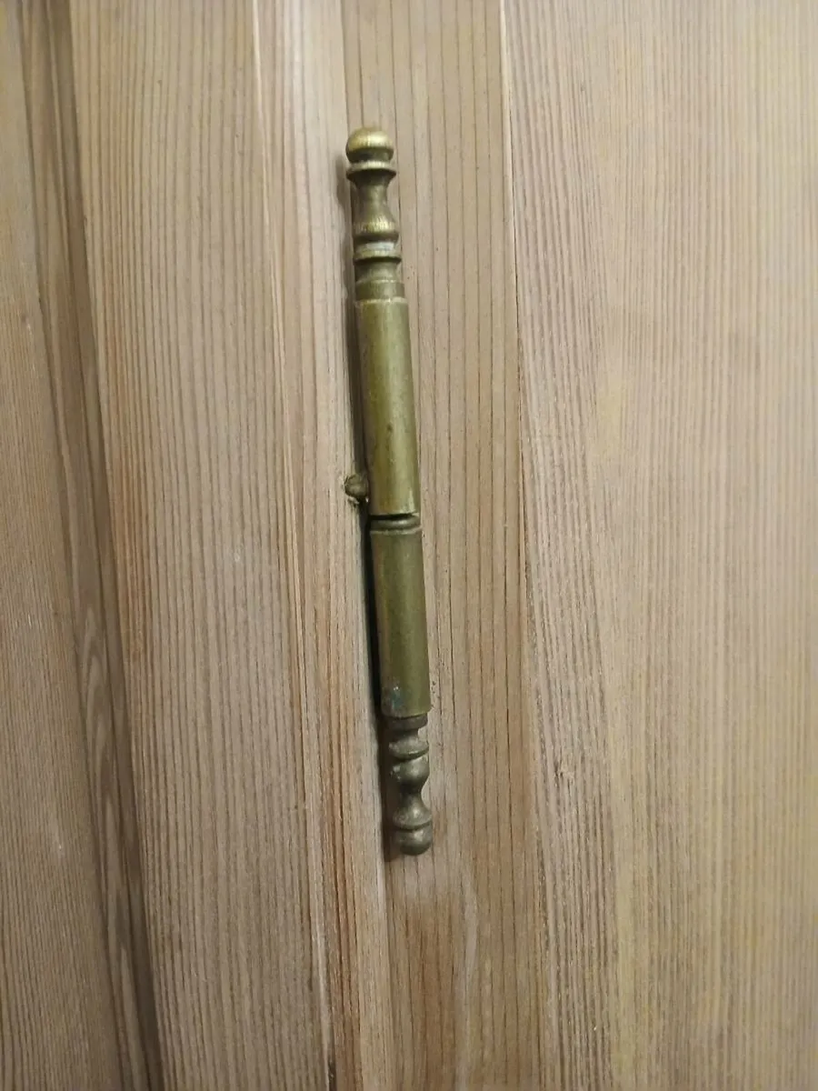 Wadrobe French style pine - Image 2