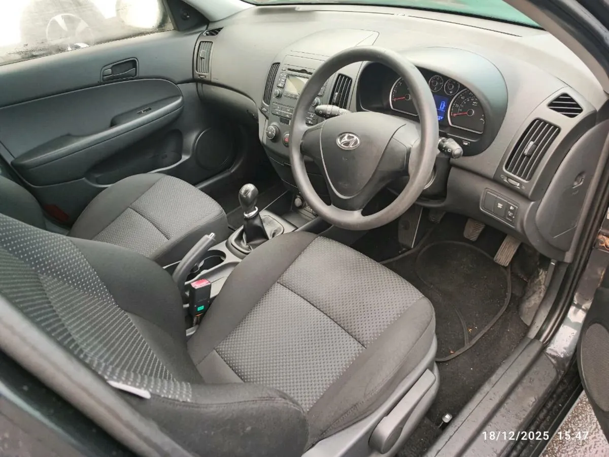 2011 Hyundai i30 - Image 3