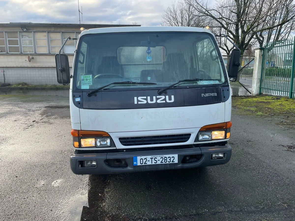 2002 Isuzu npr 3.5T (car license ) - Image 2