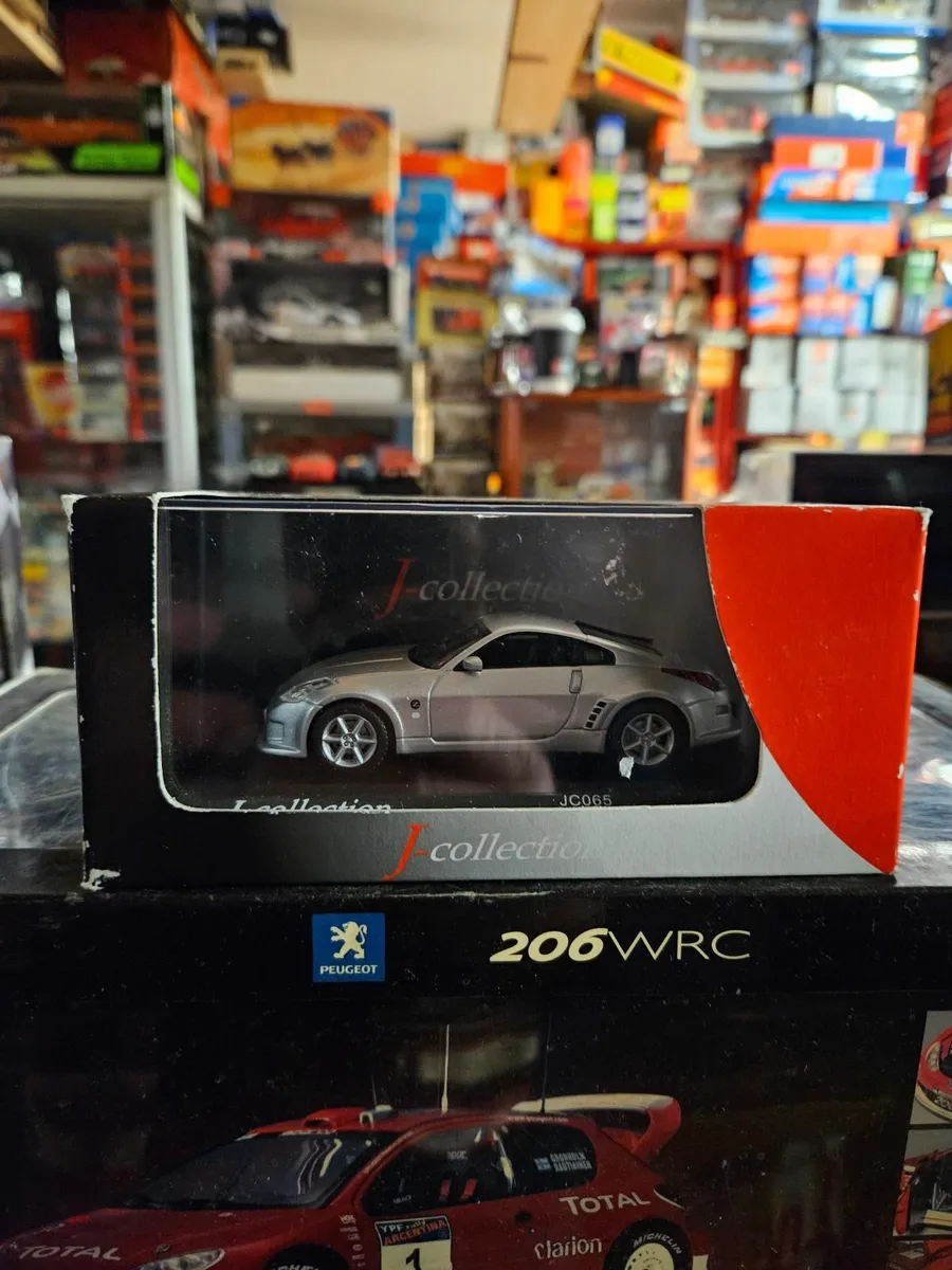 Corgi J Collection Nissan Fairlady - Image 1