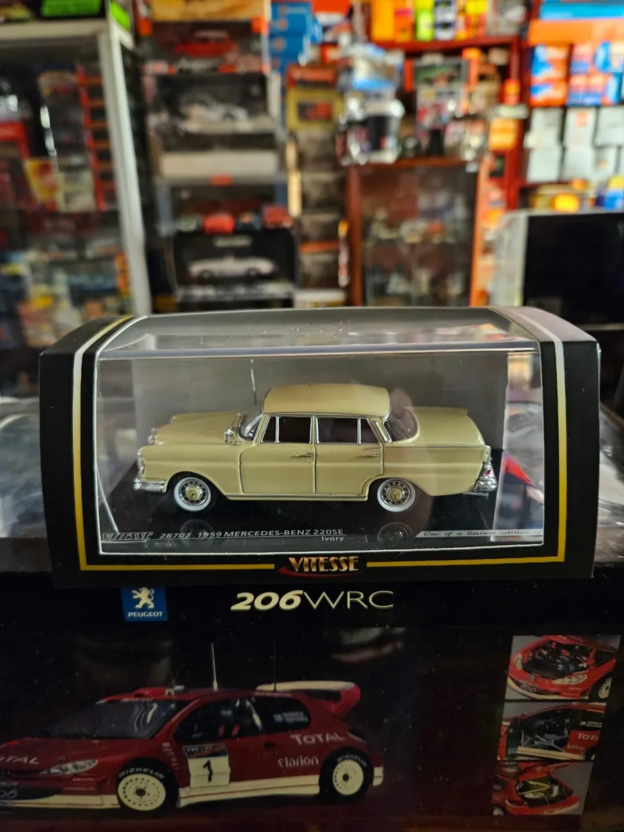 Corgi Vitesse Mercedes - Image 2