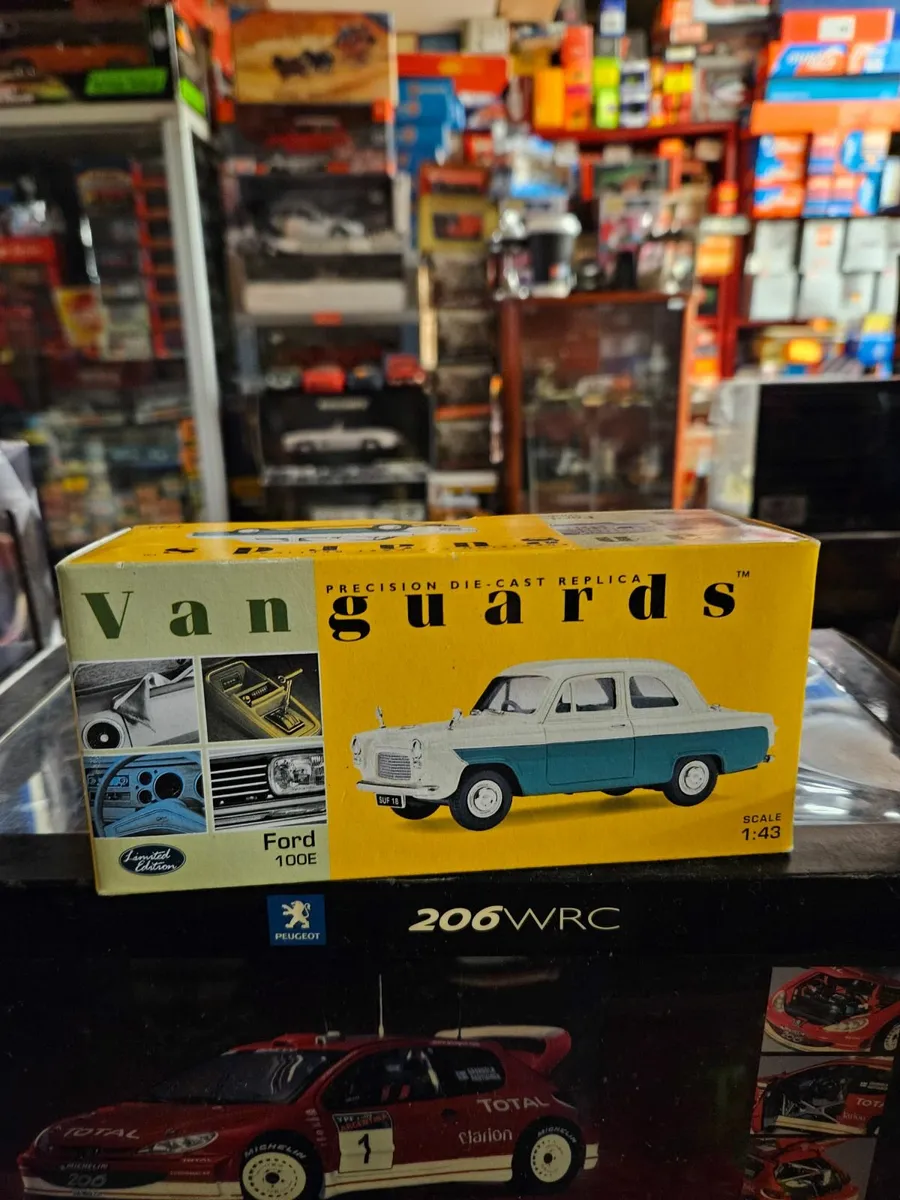 Corgi Vanguards Ford 100E