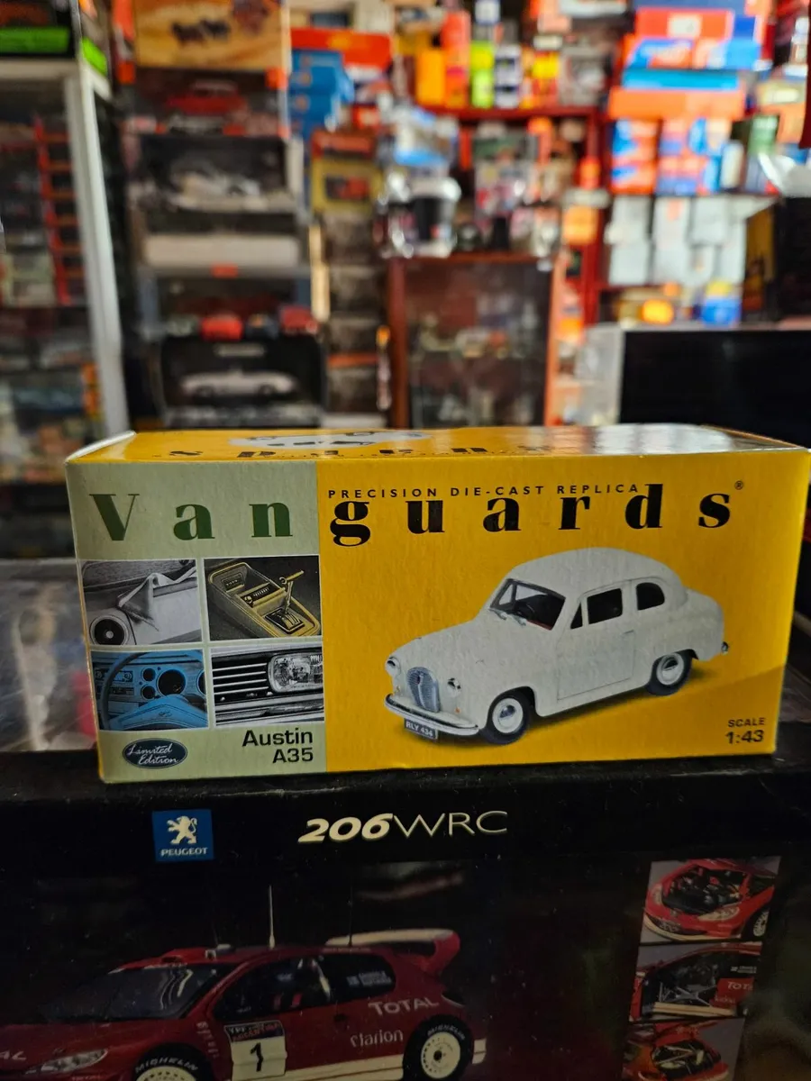 Corgi Vanguards Austin A35