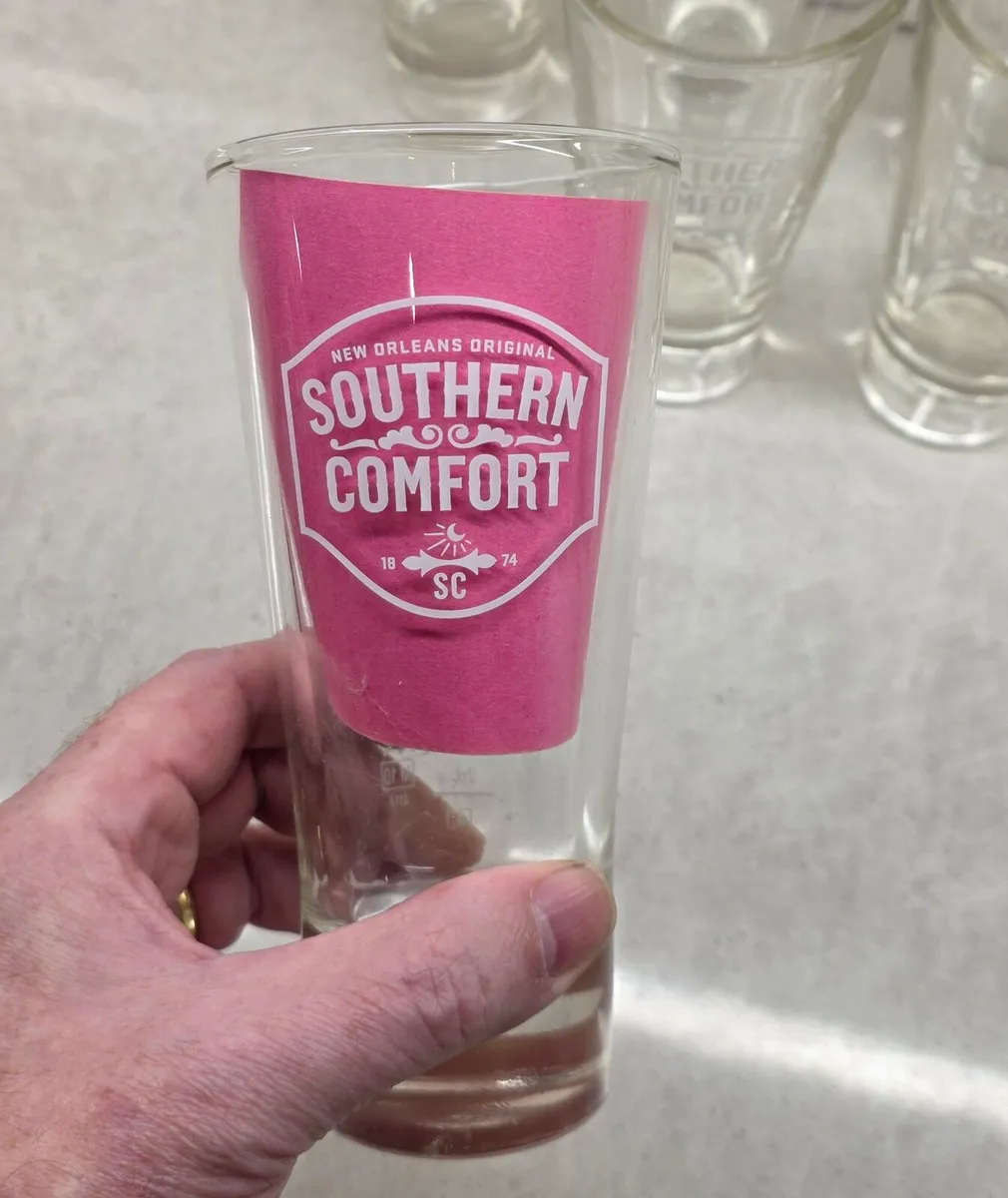 Home Bar Glasses & Bar Runners - Image 4