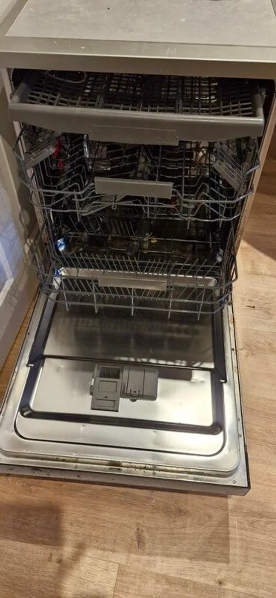 whirlpool 6th sense dishwasher - Image 2