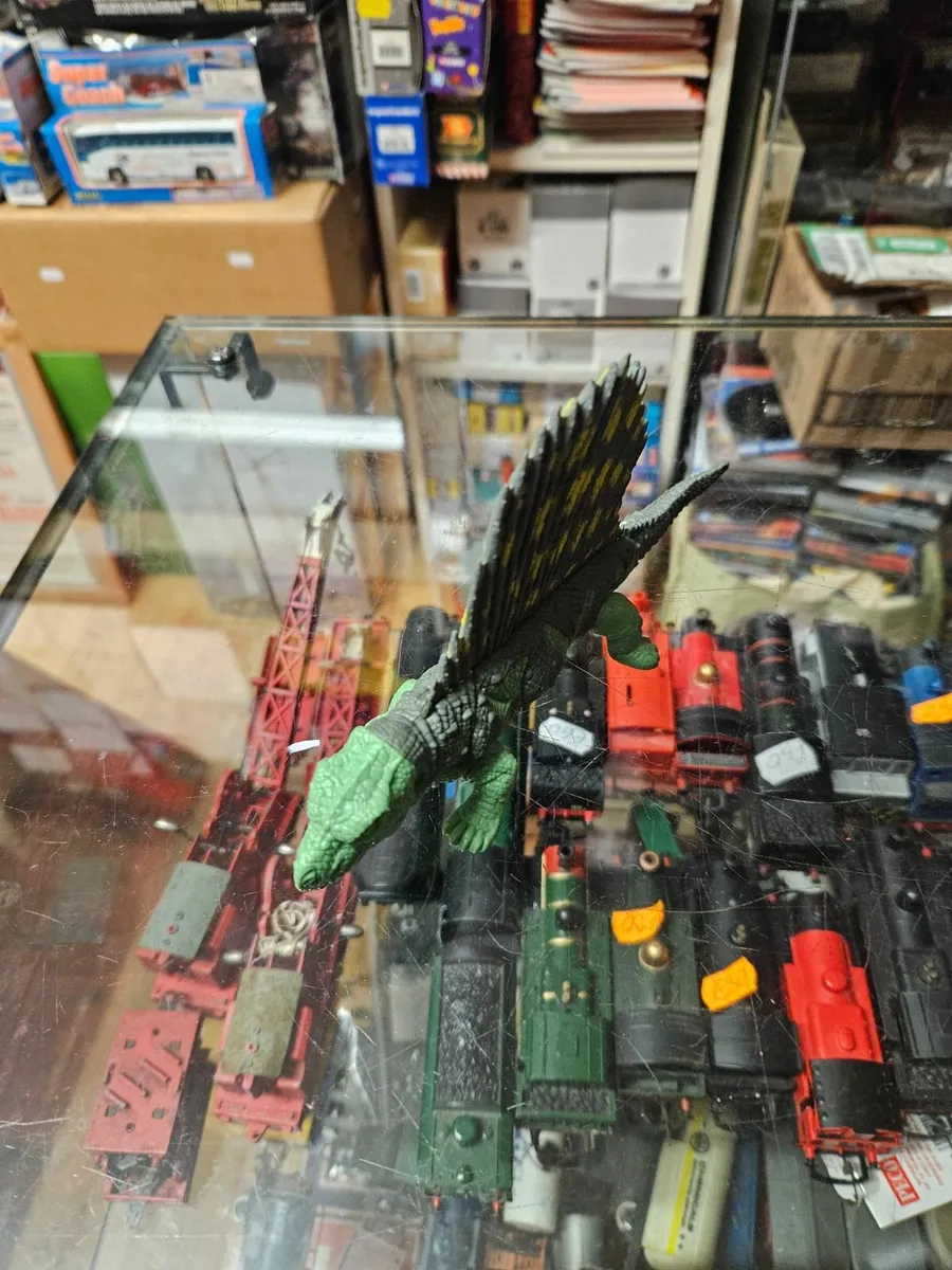 Vintage Jurassic Park Dinosaur - Image 2