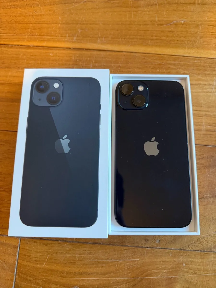 iPhone 13 125GB Midnight - Image 1