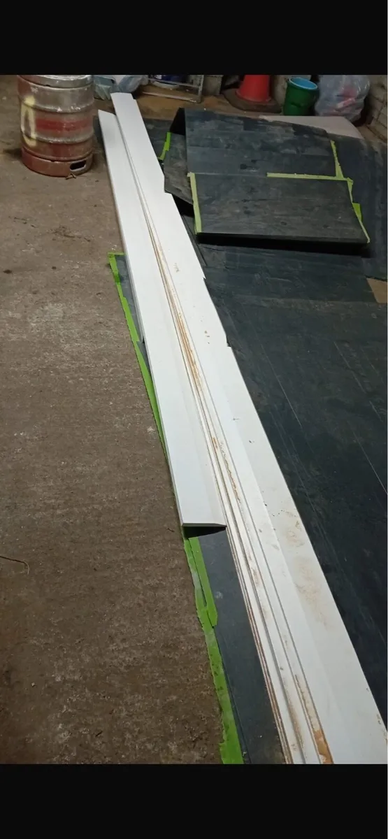 Skirting board - Image 2