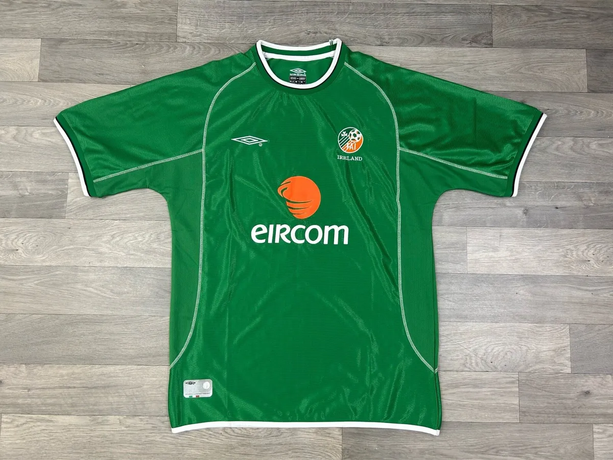 Vintage 2001 Umbro Ireland Home Jersey Shirt XXL - Image 1