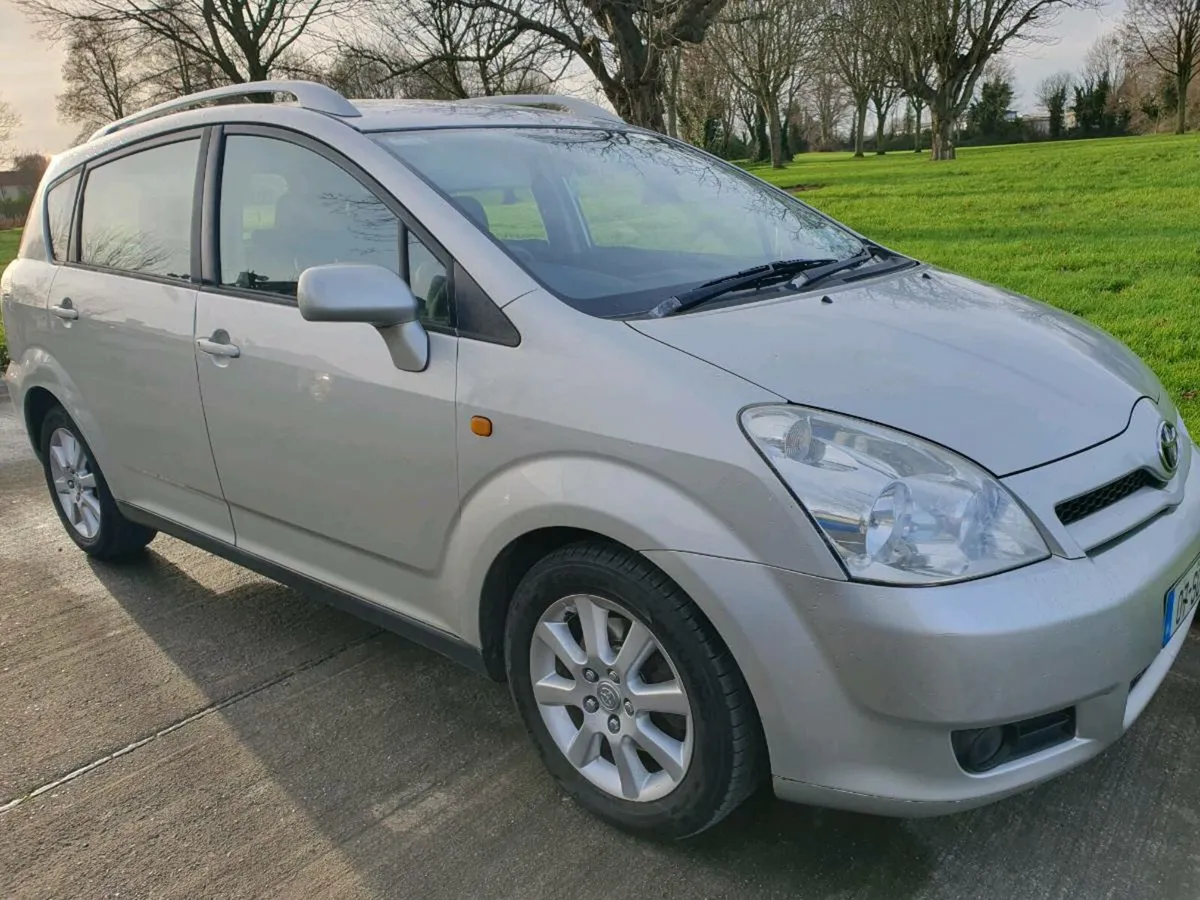 Toyota Corolla Verso NCT 08/26 - Image 1