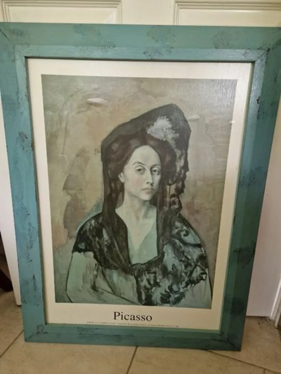 2x Madame Canals Portrait AND Maternidad Portraits - Image 1