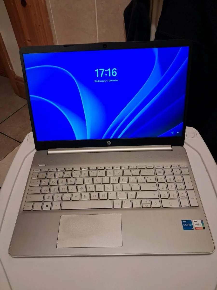 HP Pavilion SE 14 - Image 1