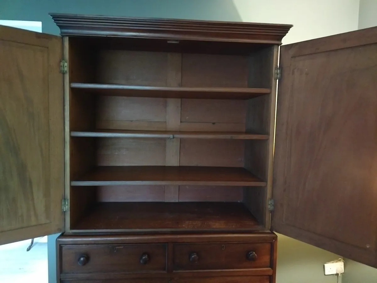 Antique Linen Press - Image 3