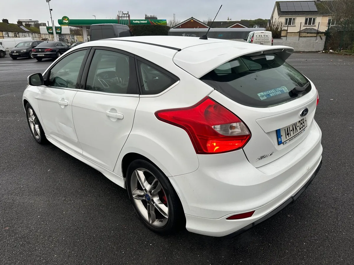 2014 Zetec S Focus Quick Sale🤩🤩🤩 - Image 2