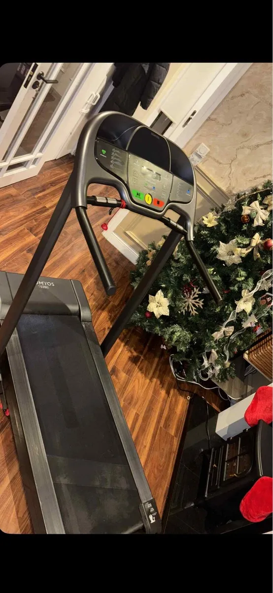 Treadmill folding, incline. - Image 2
