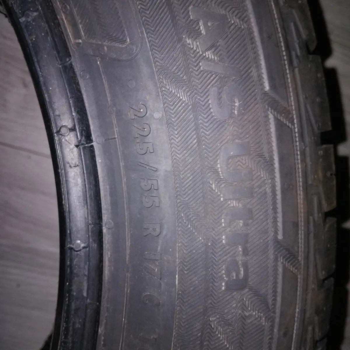 All weather tyres - Image 2