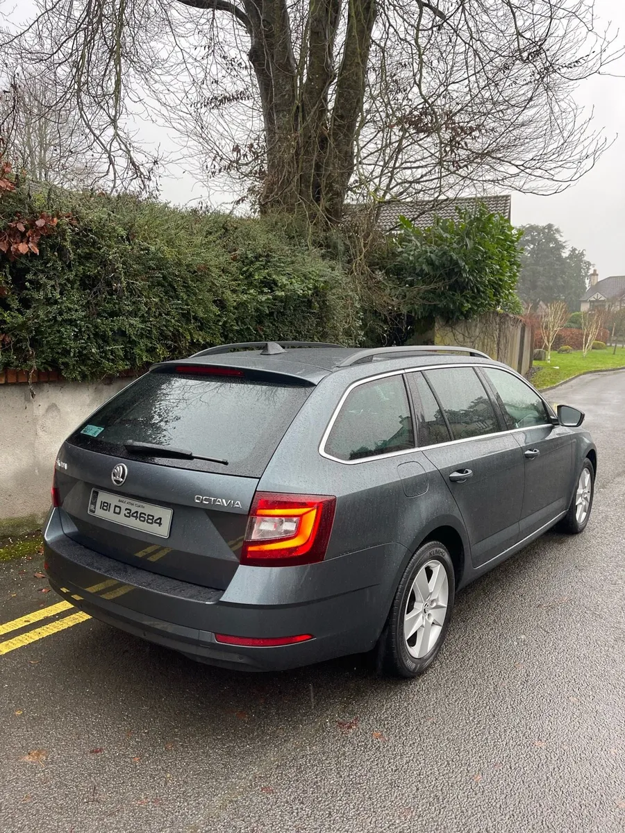 2018 Skoda Octavia - Image 2