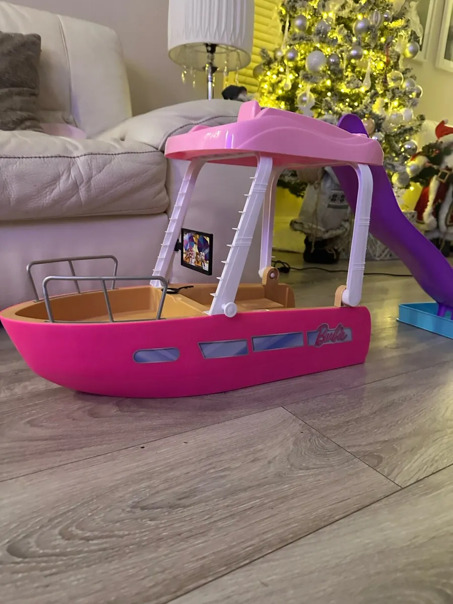 Barbie Boat - Image 2