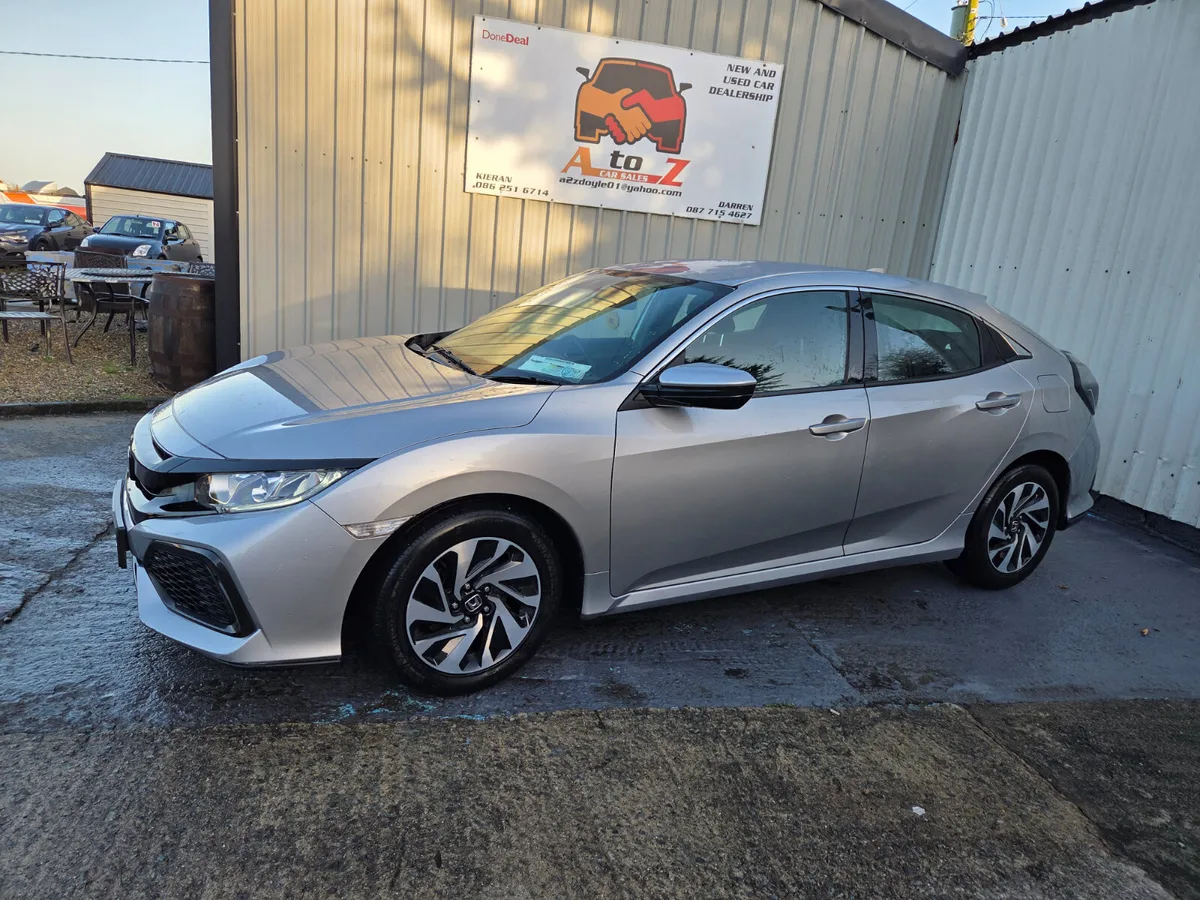 Honda Civic 2019 - Image 1