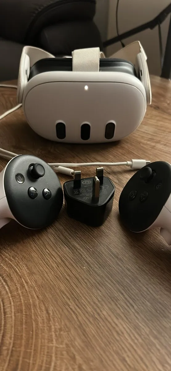 Meta quest 3 - Image 1