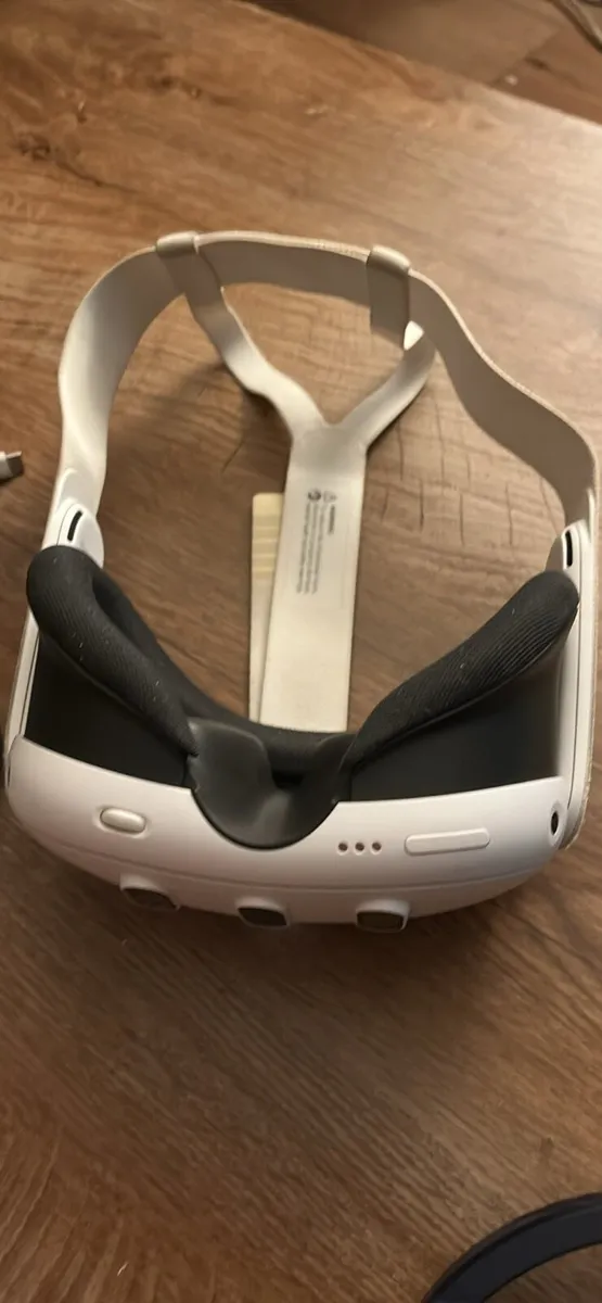 Meta quest 3 - Image 2