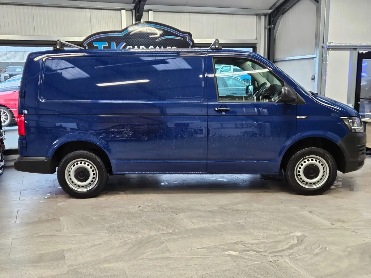 19  VOLKSWAGEN TRANSPORTER T6 2.0 DIESEL W/AIR CON - Image 2