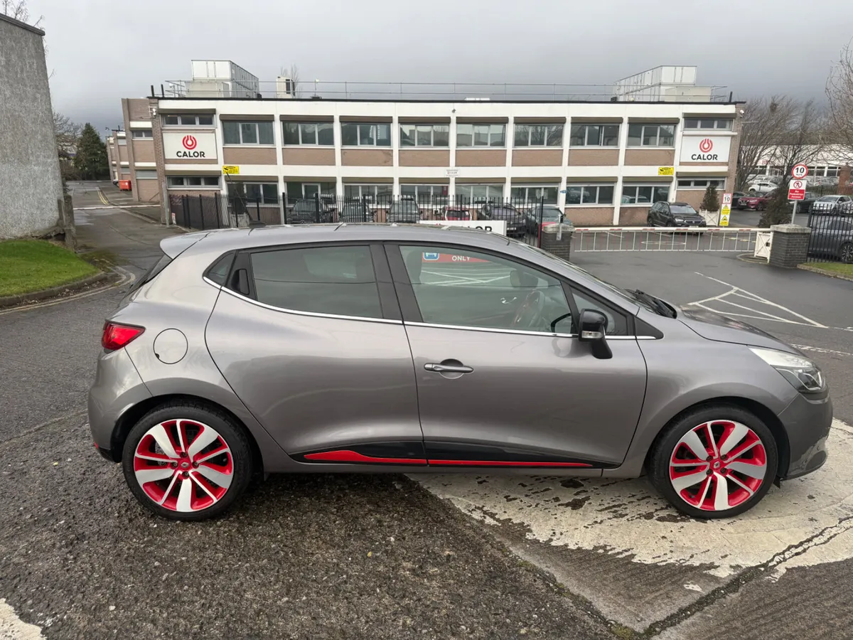 Renault clio 2014 Automatic - Image 4