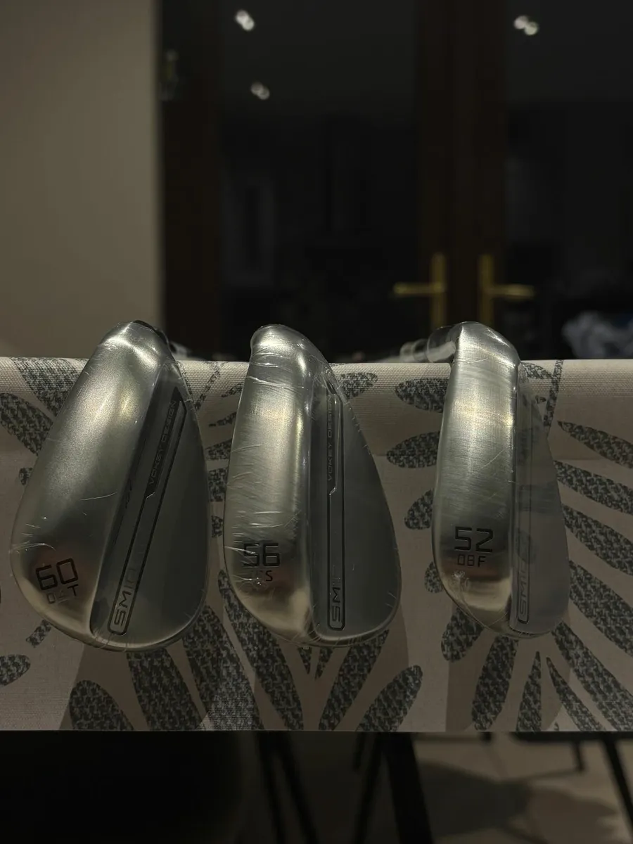 Titleist VOKEY sm10 wedge set / 52 56 60 Degree - Image 1