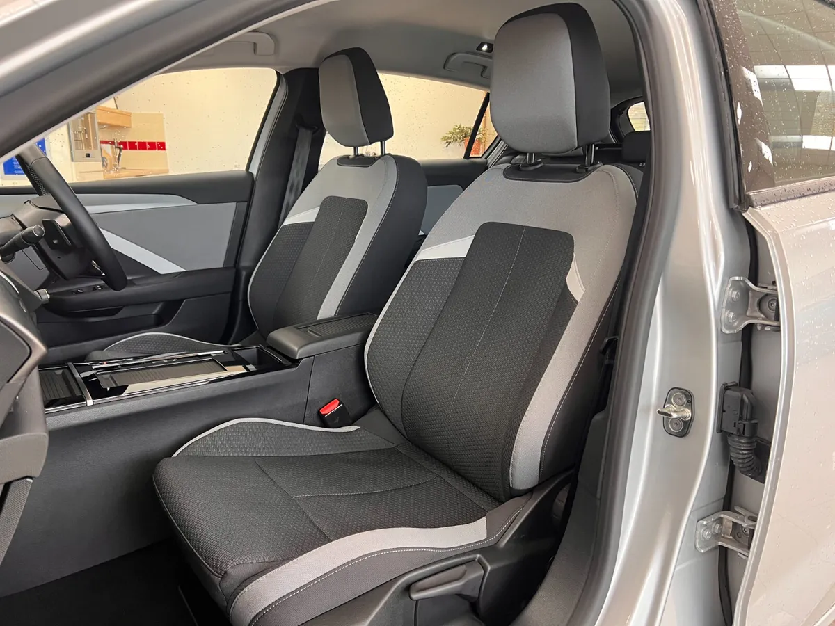 AUTOMATIC DIESEL BEST VALUE ON ORELAND AS NEW - Image 4