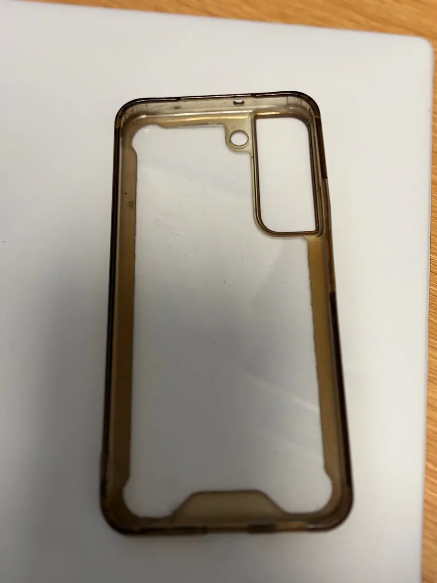 Samsung  S22 - Image 4