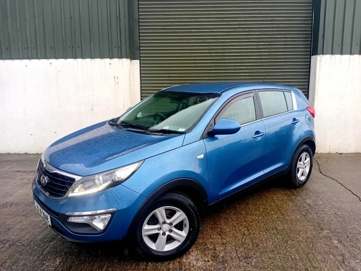 2015 KIA SPORTAGE 1.7CRDi ☆ IMMACULATE CONDITION ☆ - Image 3