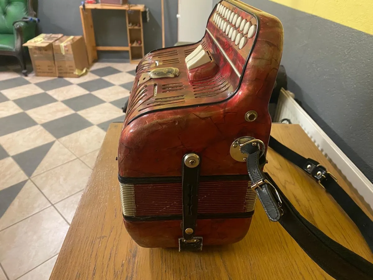 50,s Paolo soprani accordion - Image 2