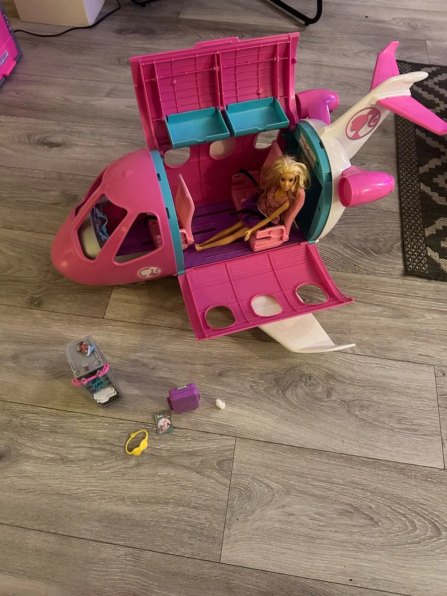 Barbie dream plane with pilot set - Image 1