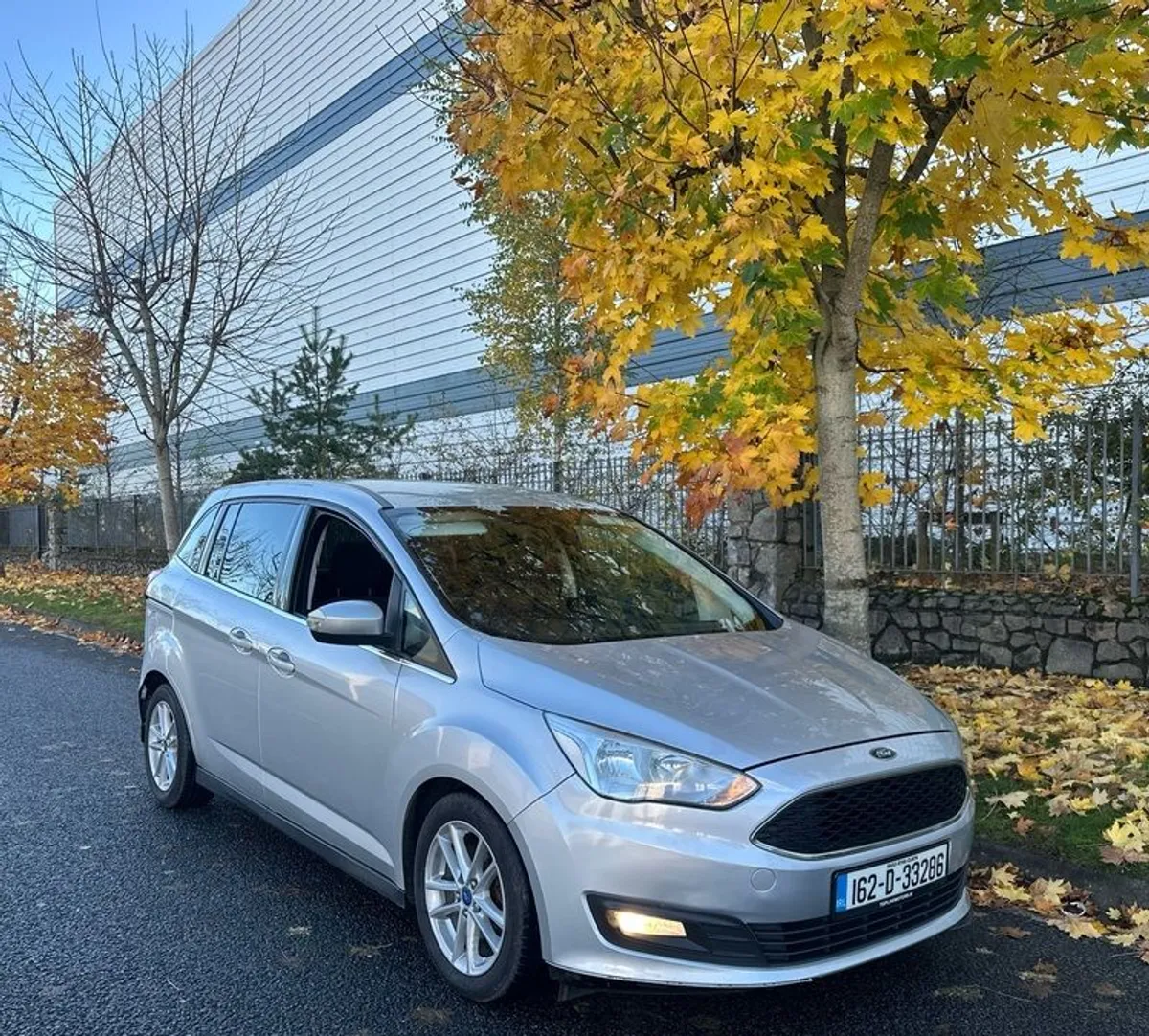 2016 Ford Grand C-max 5995e cheapest 7 seater - Image 2