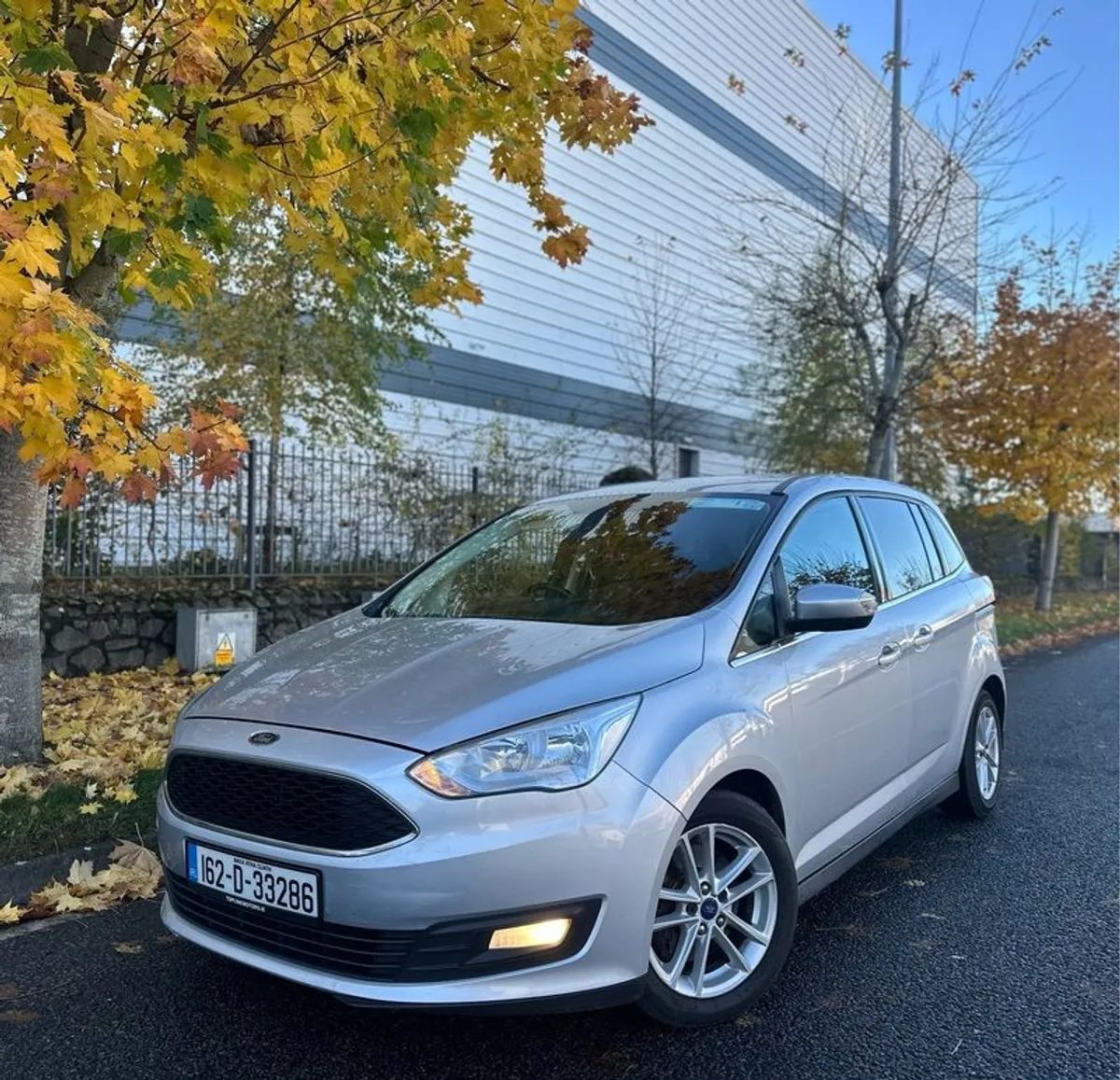 2016 Ford Grand C-max 5995e cheapest 7 seater - Image 3