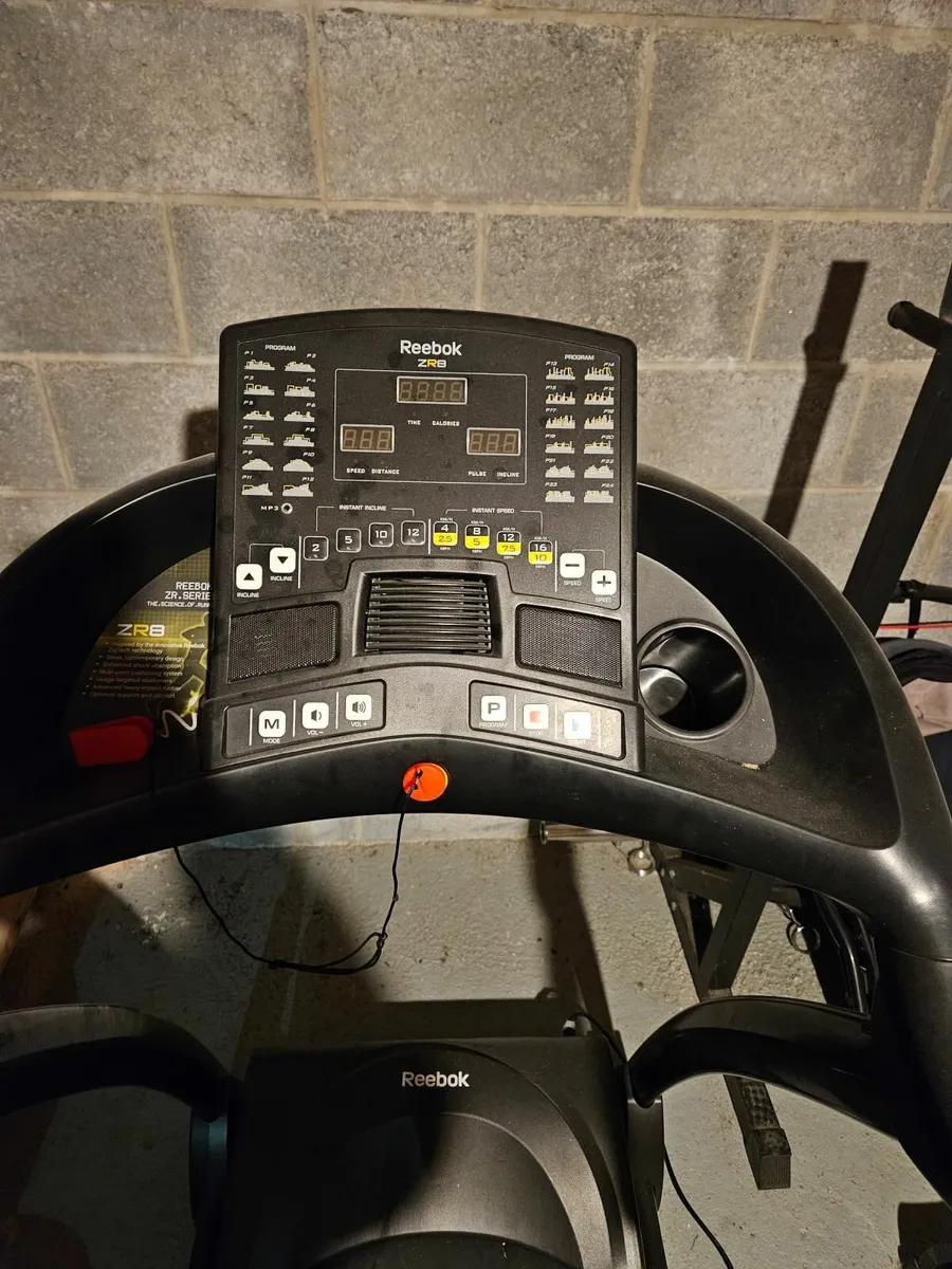Treadmil - Image 1