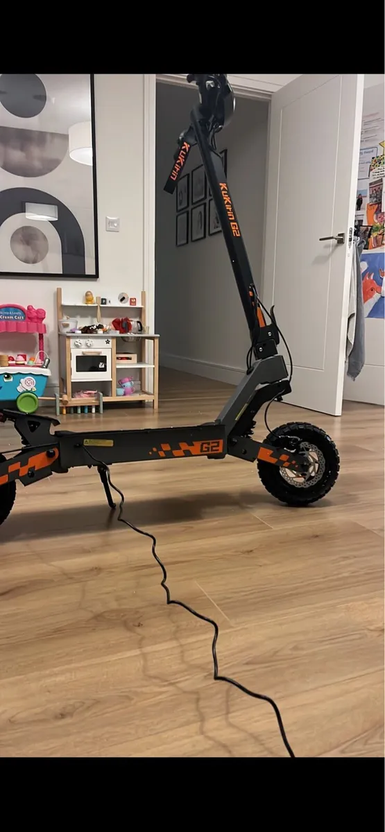 Kukirin g2 scooter